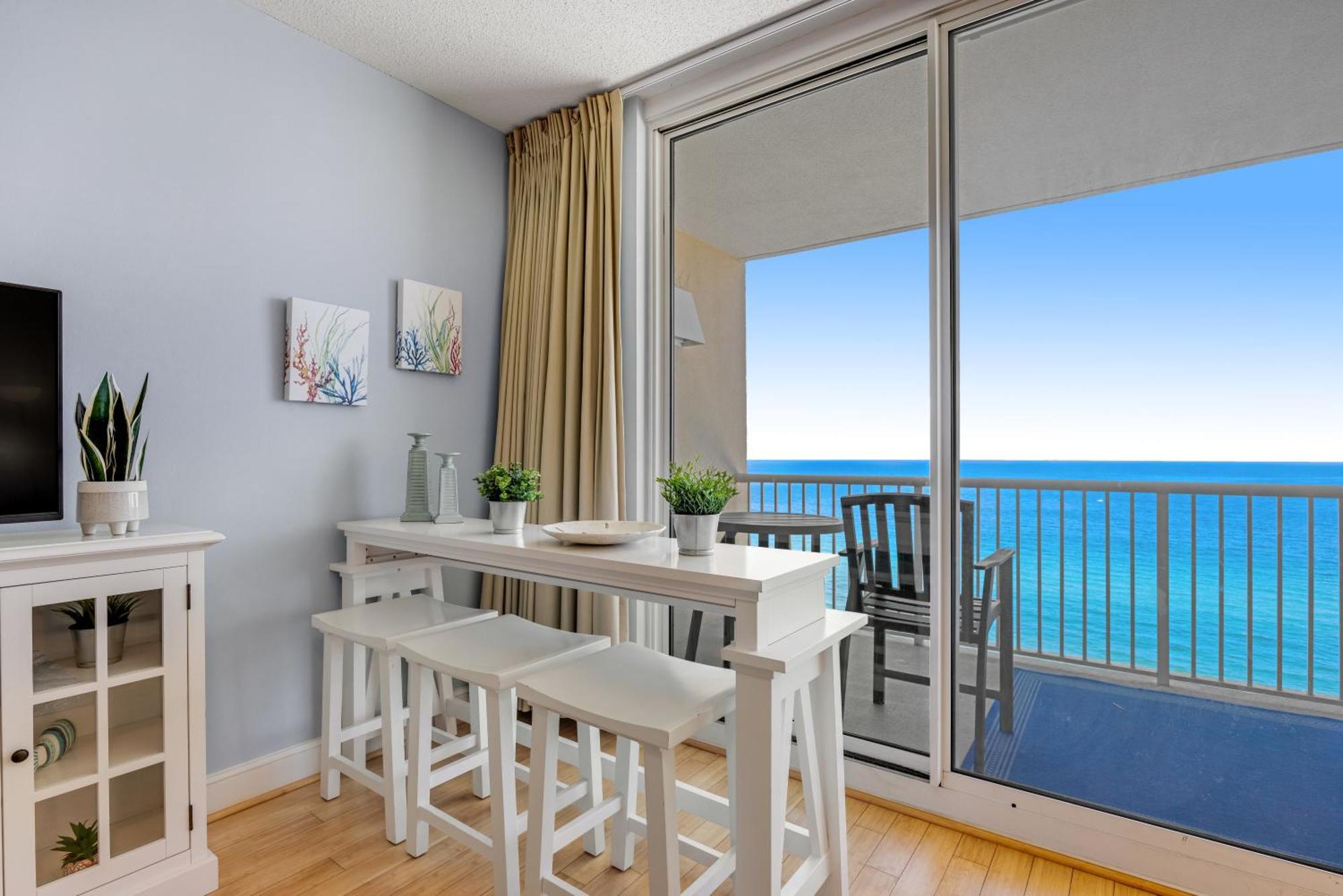Parking Fee Included-Majestic 1-1606! Gulf Front 1Bedroom, Pool,Hot Tubs,Tennis Panama City Beach Eksteriør bilde